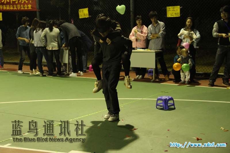 2011-11-11 鑱旇皧娲诲姩 鏈辨枃鏉_鏉庡槈婀_IMG_1323.JPG