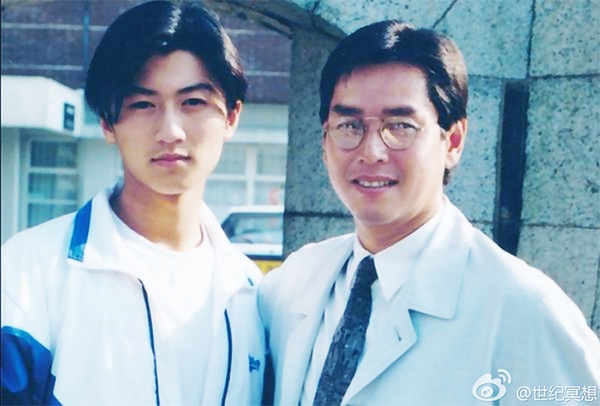 学生和校长.jpg