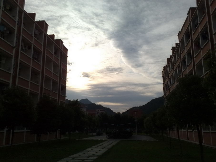 200905302306.jpg