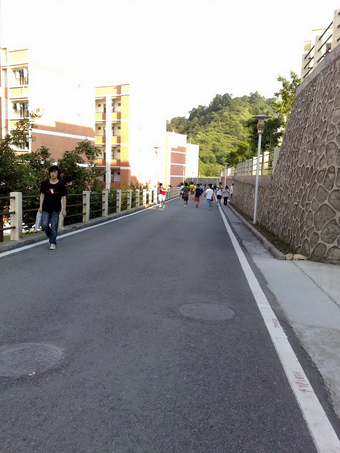 200906182779.jpg