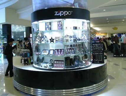 10zippo.jpg